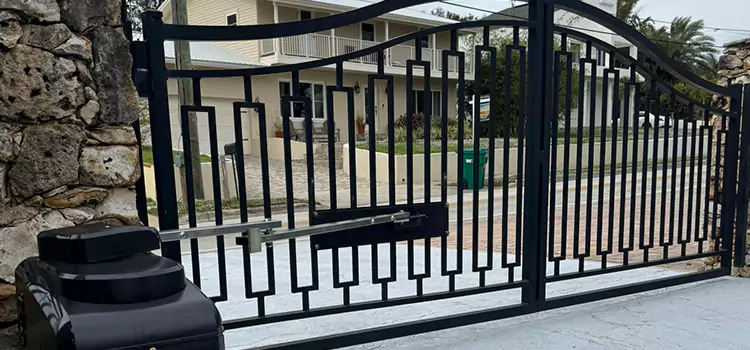 Swing Gate Opener with Keypad Hickory